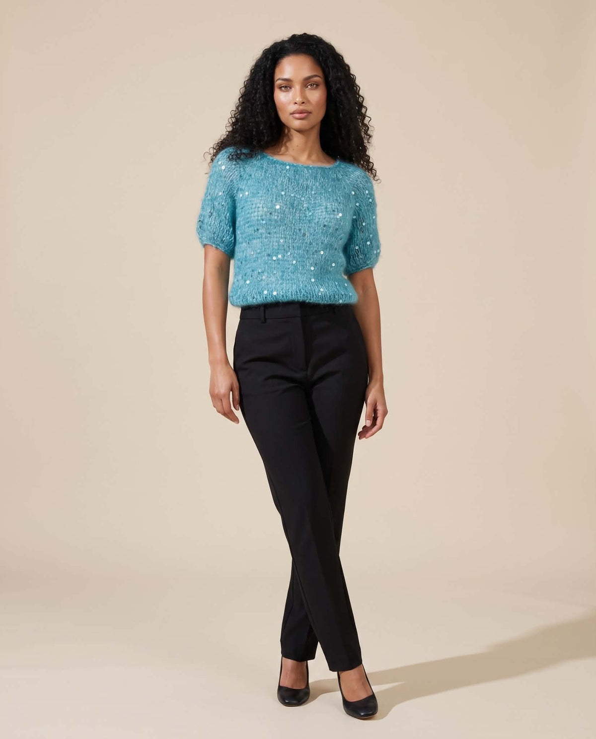 Adel Blouse frá Sandknit - XS/S/M - blá við silvur pailettum