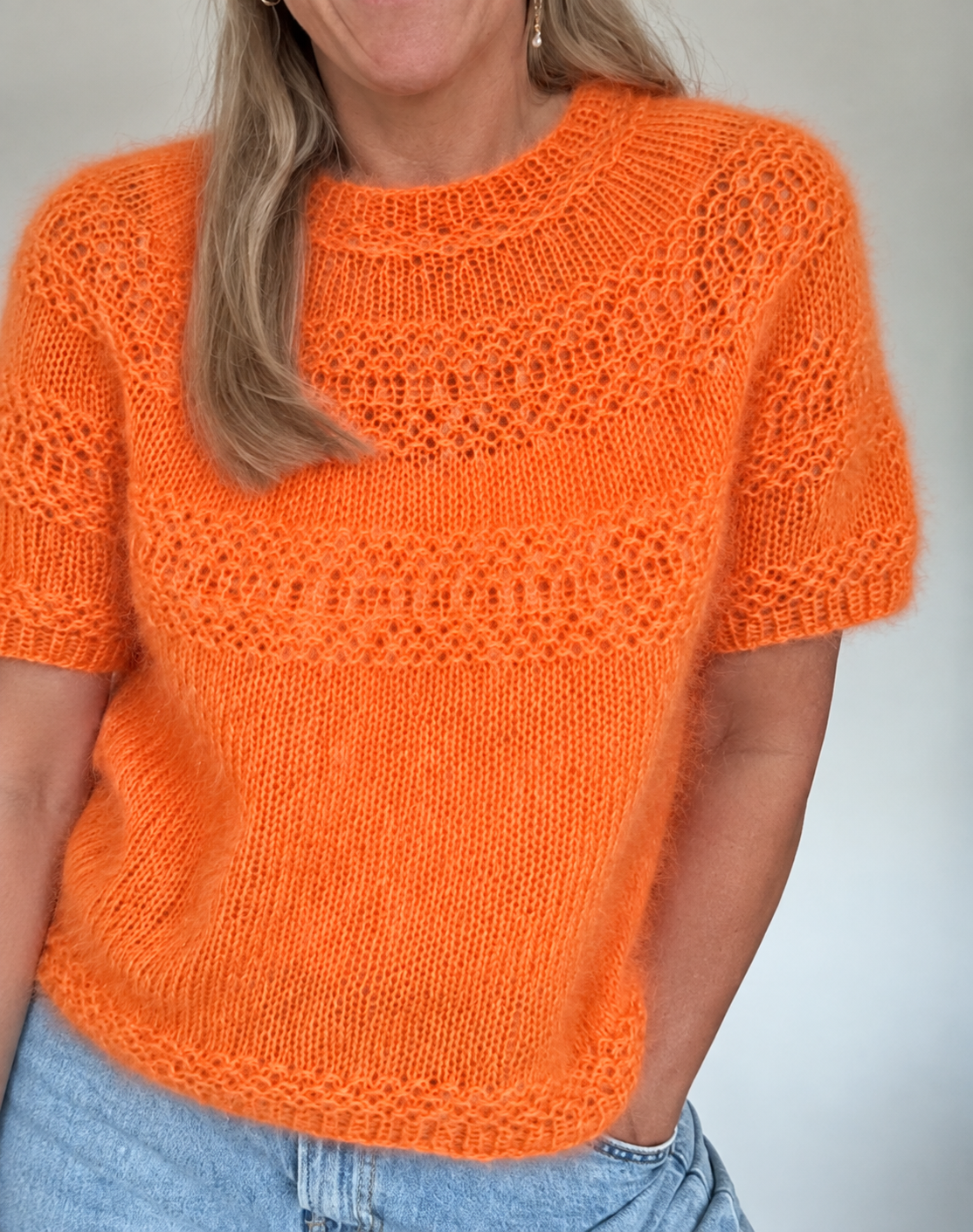 Elinor Blouse frá Jojo Knit - vel stødd og lit (pappírmynstur) - Stødd 2XL ella 3XL
