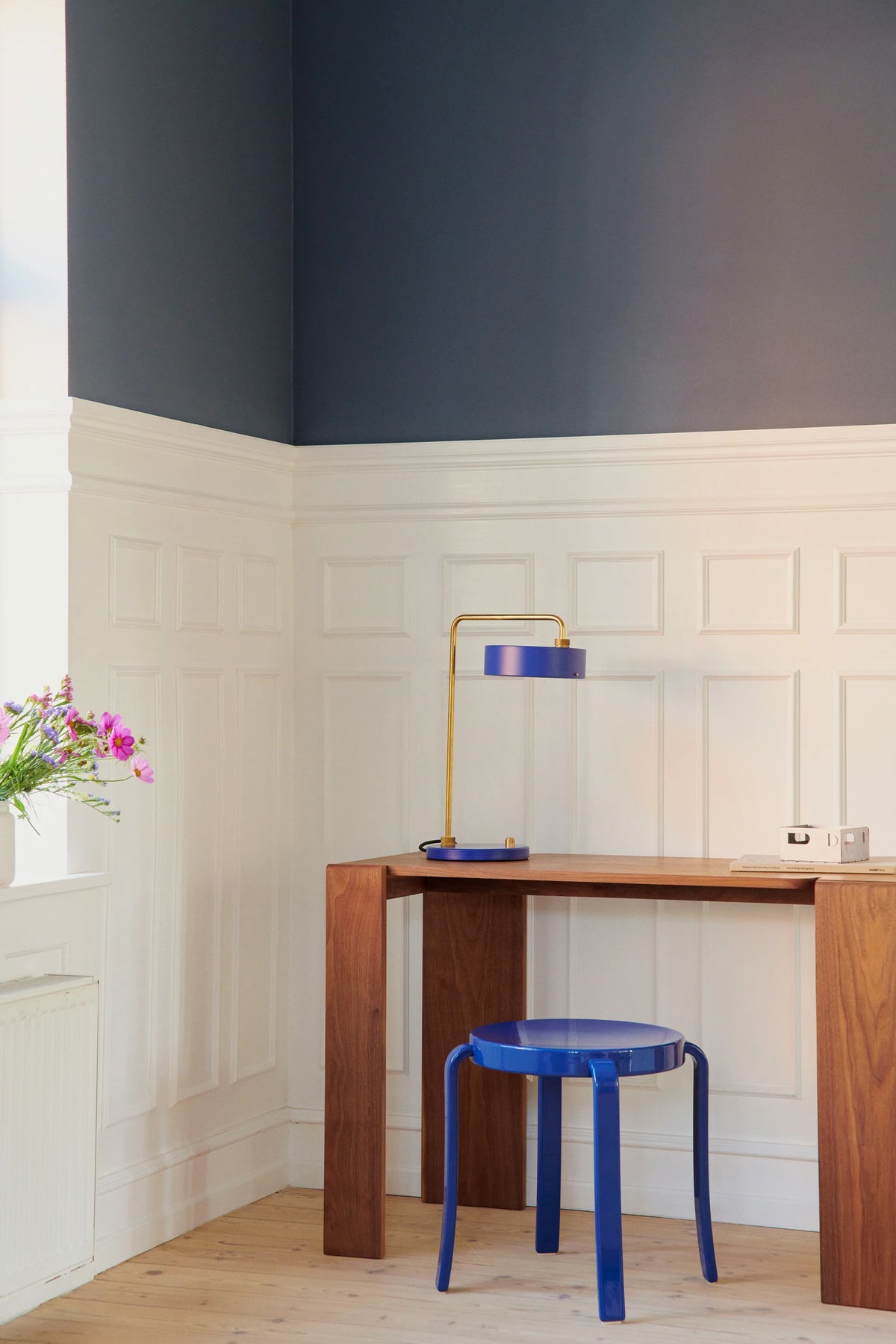 PETITE MACHINE - TABLE - ROYAL BLUE