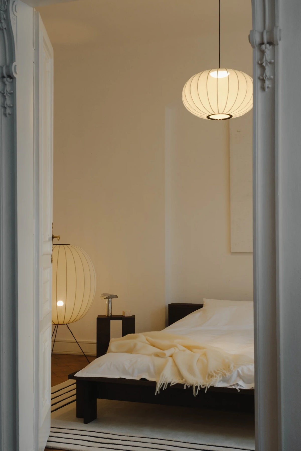 Knit-Wit Ø57 Oval Pendant LED - Pearl White