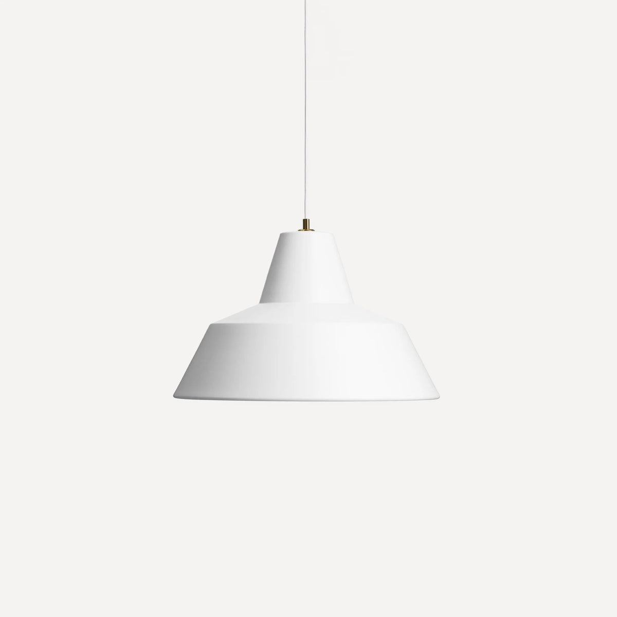 W4 - Matte White