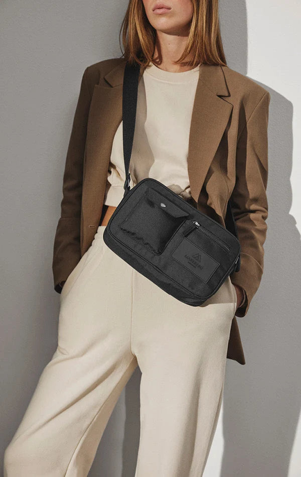 DarlaMBG Crossbody Taske, Monochrome - Black